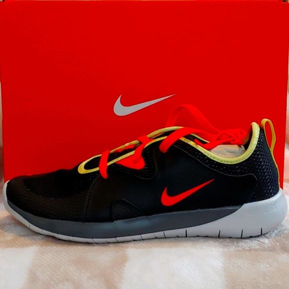 Nike | Shoes | Nike Flex Contact 3 Gs | Poshmark